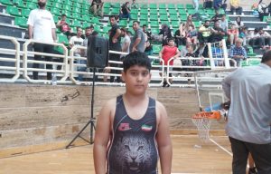 قهرمانی کشتی گیر اهل سیامزگی در مسابقات کشتی آزاد استان گیلان